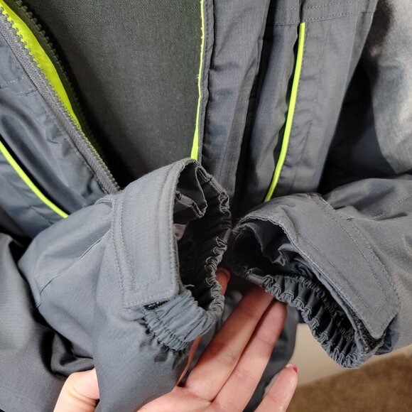 Gerry Boys Kids Youth Hooded Winter Jacket M 10/12 Grey Snow Skiing Snowboarding - Picture 8 of 11